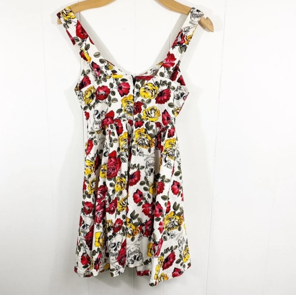 Hot Topic Guns & Roses Dress - Picture 3 of 3